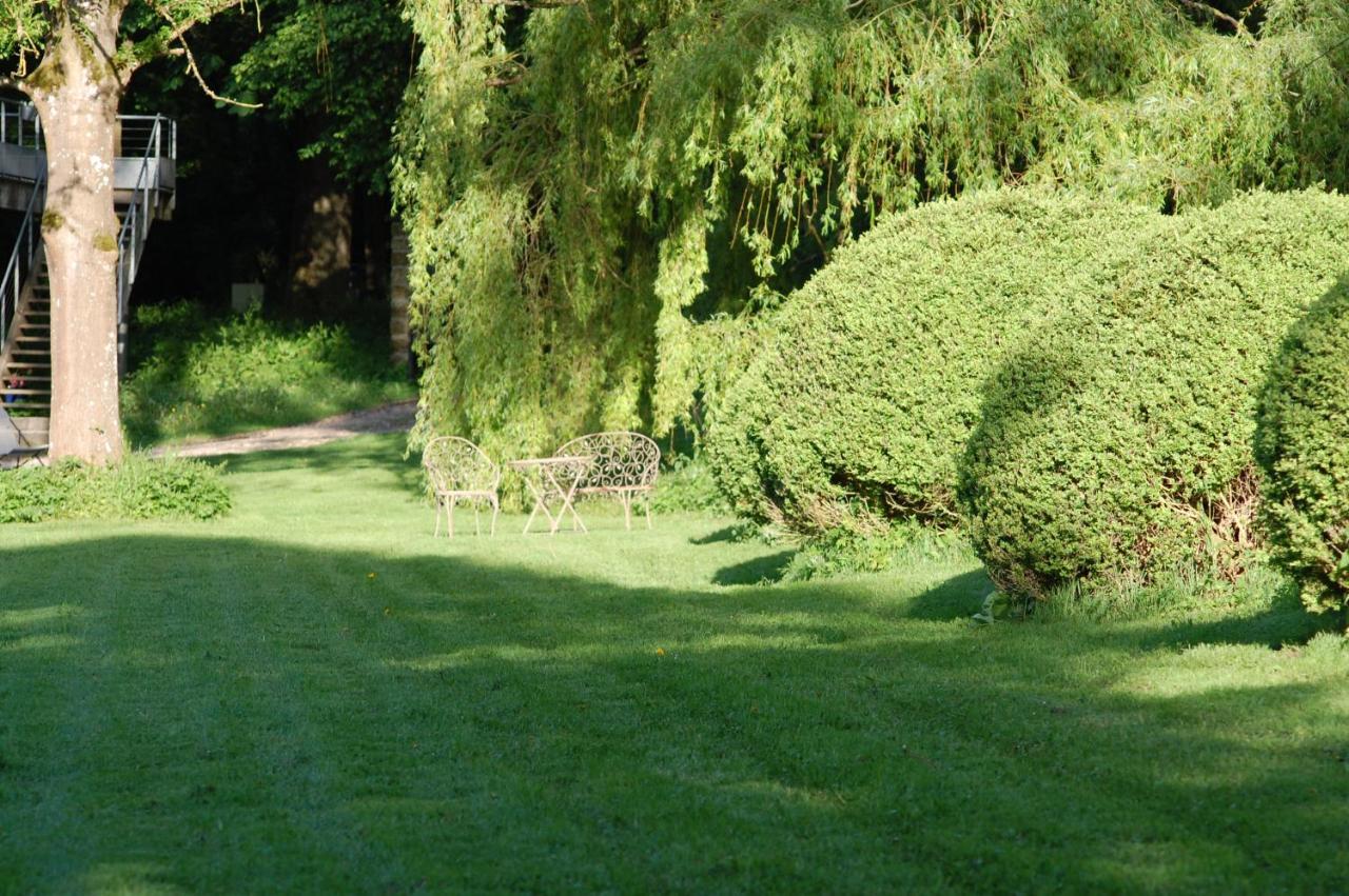 Dans Un Domaine Historique