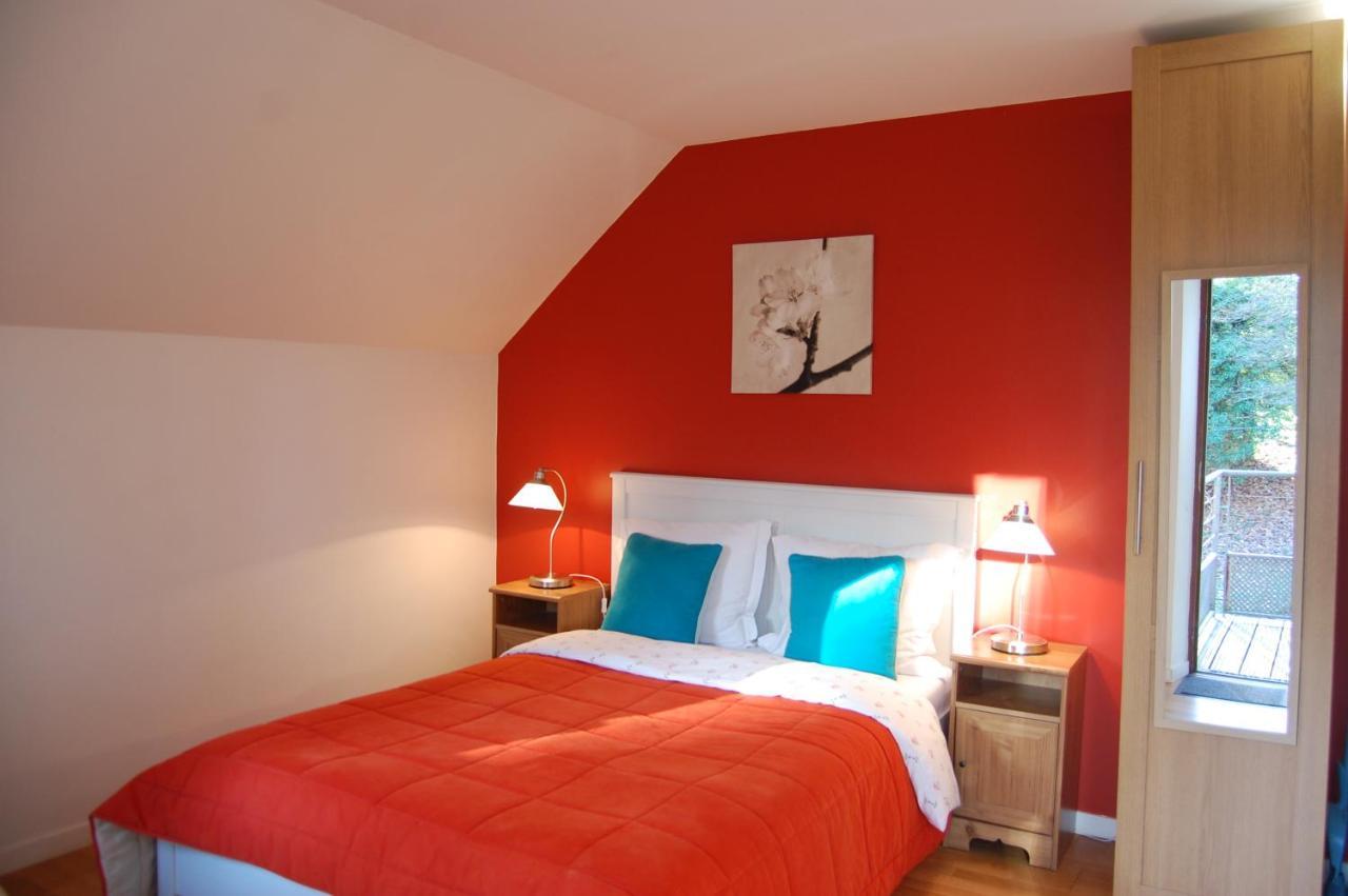 Holiday home Dans Un Domaine Historique Chevreuse