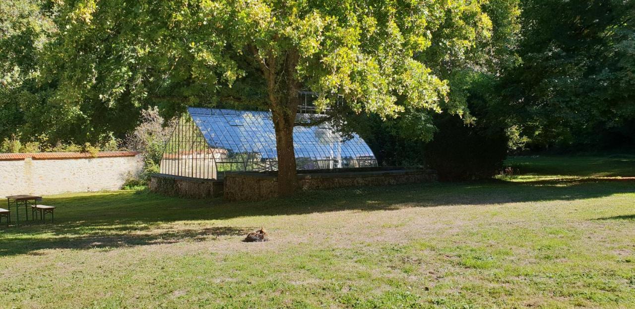 Dans Un Domaine Historique * Chevreuse
