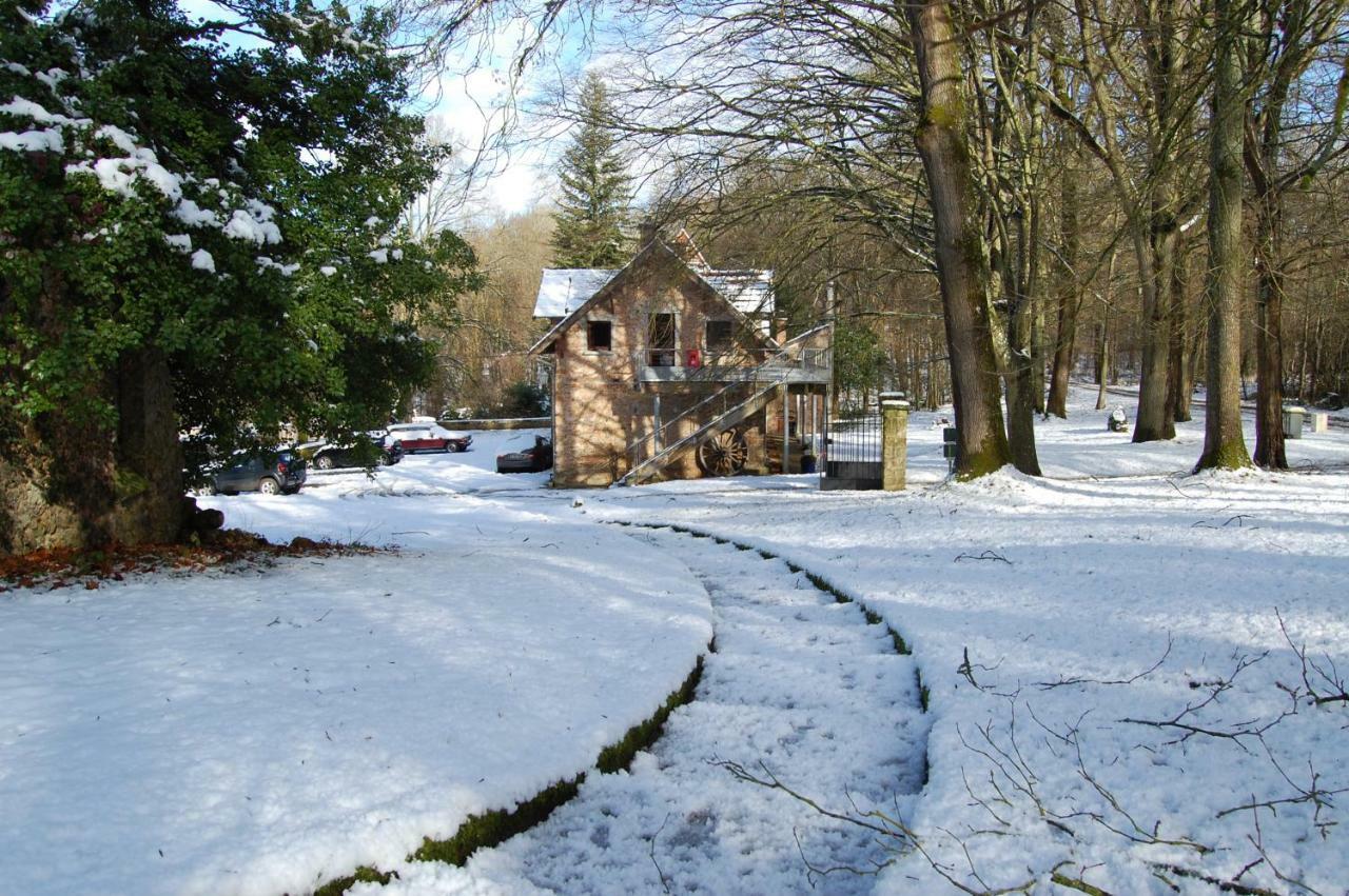 Dans Un Domaine Historique Holiday home *
